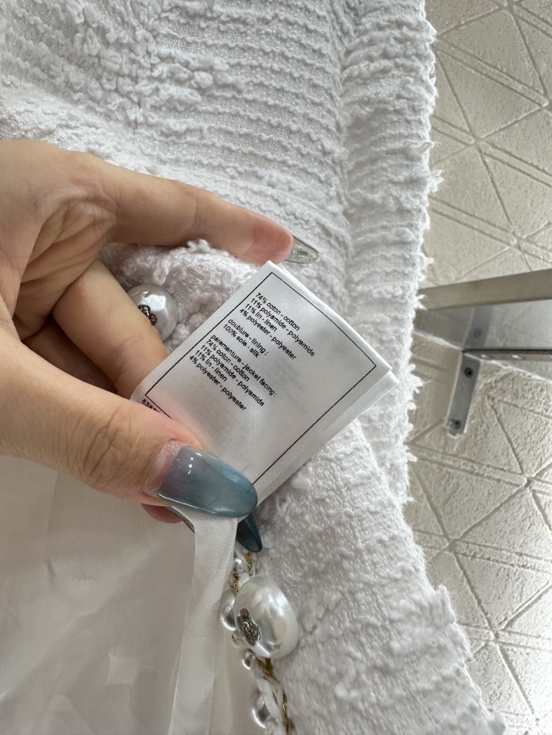 Ch**el outwear